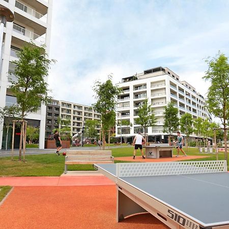 Modern Apartment Near The City Centre Urban ブラチスラヴァ エクステリア 写真