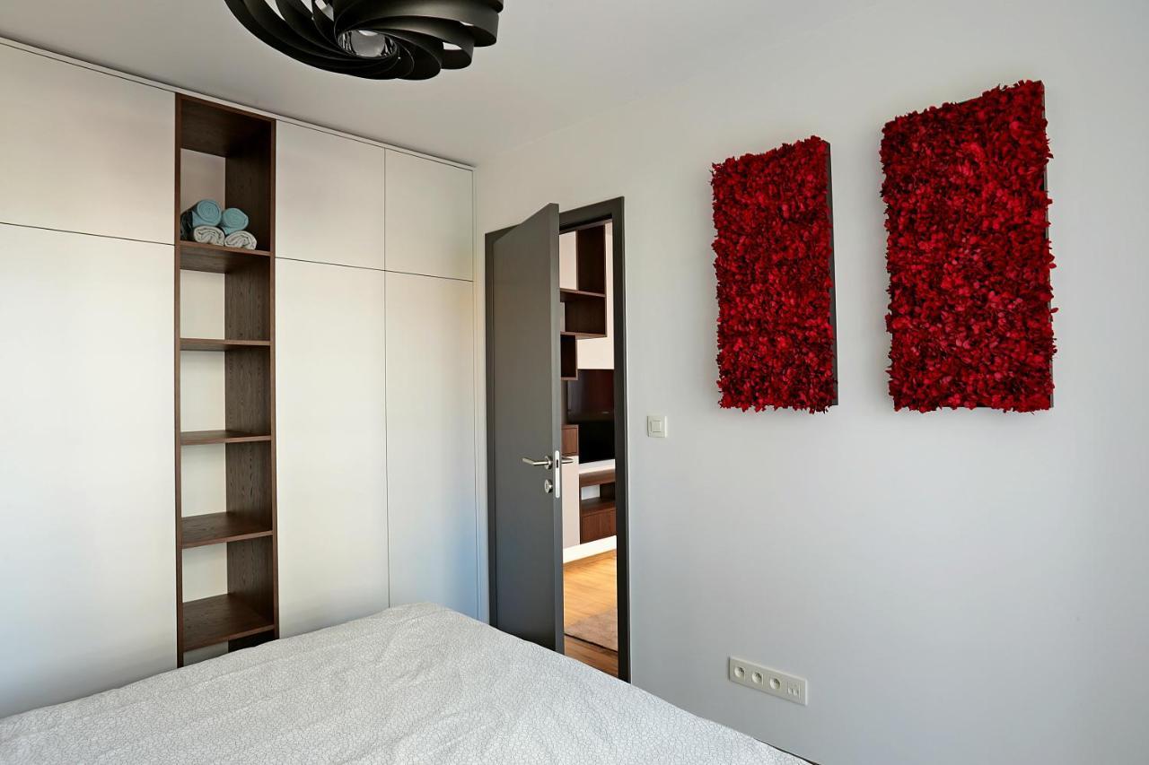 Modern Apartment Near The City Centre Urban ブラチスラヴァ エクステリア 写真